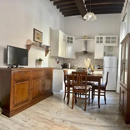 La Casa Degli Artisti, In Centro Storico Montepulciano